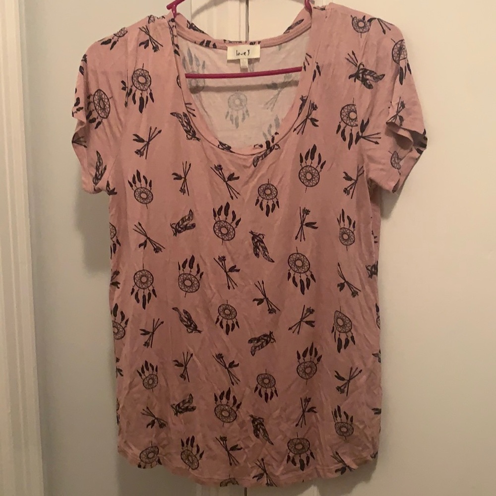 love J size large tee